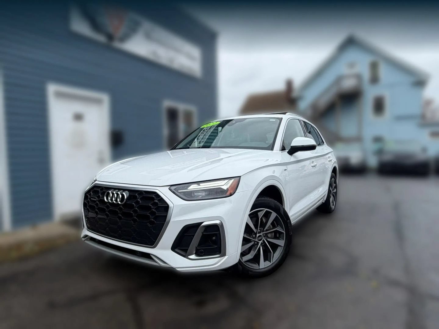 Used 2022 Audi Q5 2.0T Premium w/ Convenience Package AWD/4WD image 1