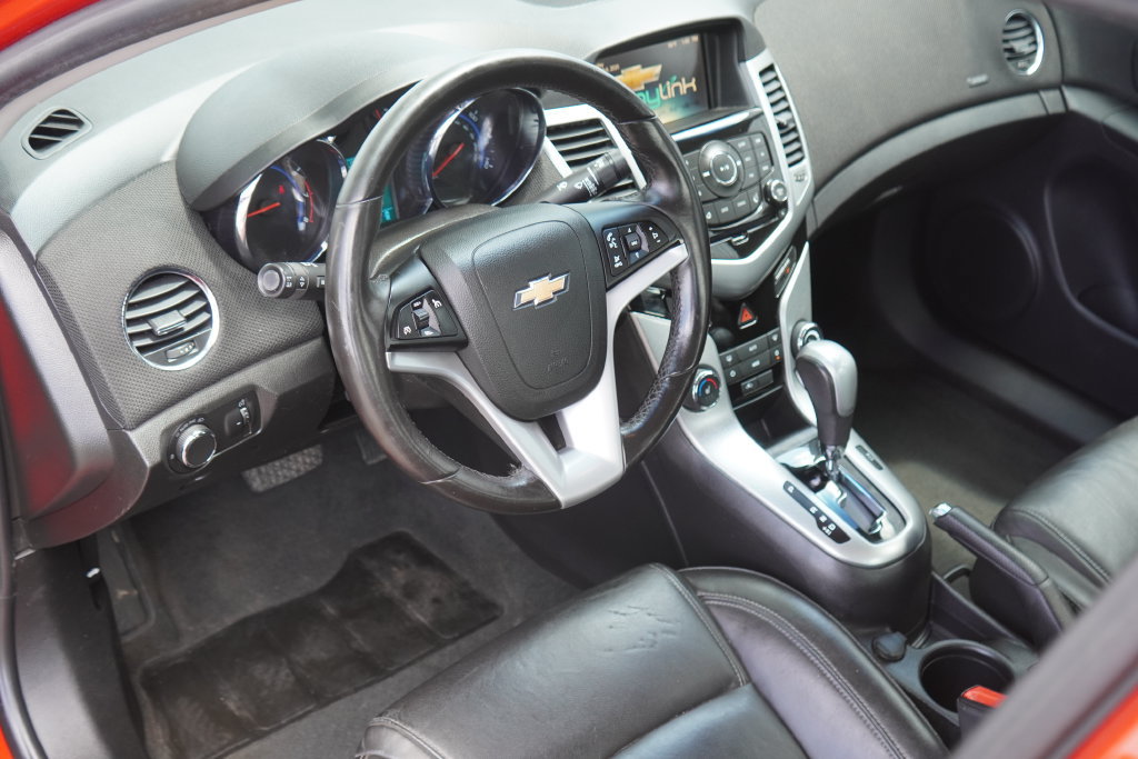 Used 2016 Chevrolet Cruze LTZ FWD image 11