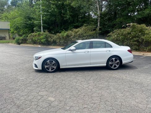 Used 2018 Mercedes-Benz E 300 image 8