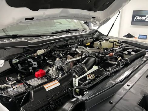 Used 2025 Ford F450 Platinum w/ FX4 Off-Road Package image 57