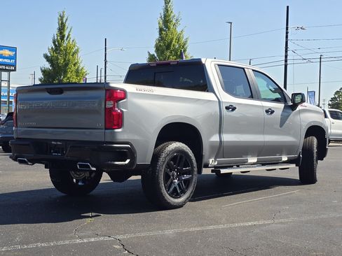 Used 2025 Chevrolet Silverado 1500 LT Trail Boss w/ Convenience Package II AWD/4WD image 28
