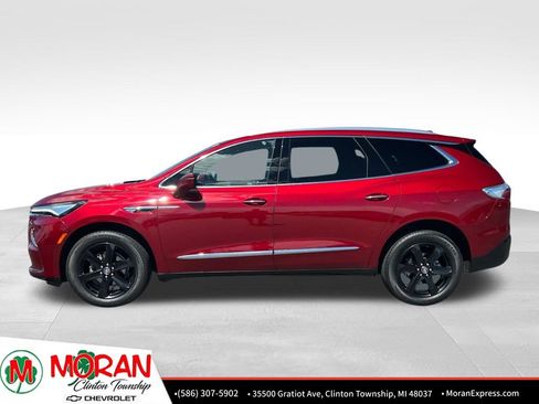 Used 2024 Buick Enclave Essence w/ Sport Touring Edition FWD image 3
