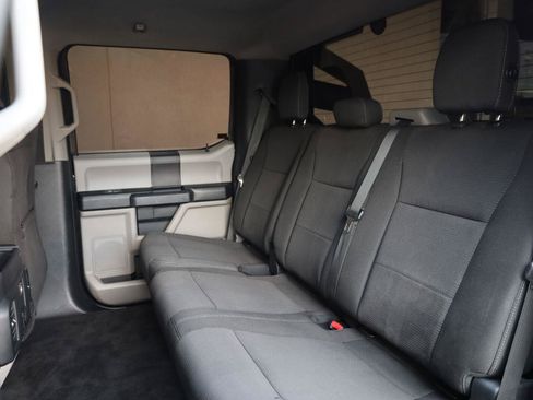 Used 2017 Ford F150 XL w/ Equipment Group 101A Mid AWD/4WD image 17