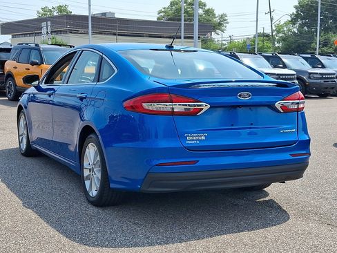 Used 2019 Ford Fusion Energi Titanium FWD image 8