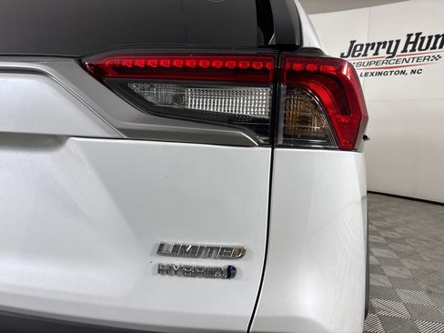 Used 2023 Toyota RAV4 Limited AWD/4WD image 34