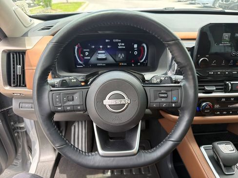 Used 2024 Nissan Pathfinder Platinum w/ Cargo Package FWD image 32