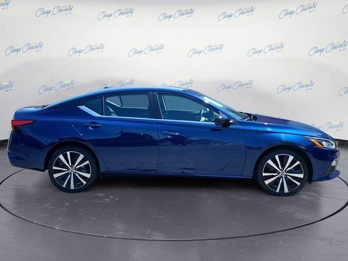 Used 2022 Nissan Altima 2.5 SR AWD/4WD image 6