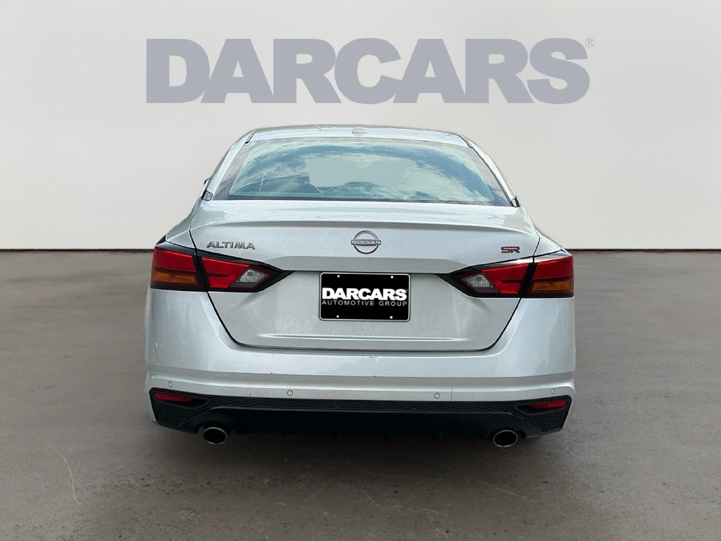 Used 2024 Nissan Altima 2.5 SR FWD image 6