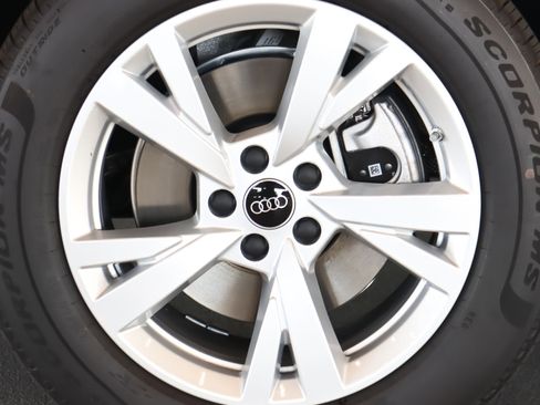 New 2026 Audi Q5 Premium AWD/4WD image 7
