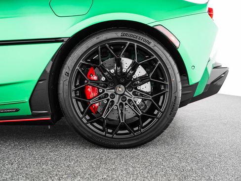 Used 2026 Lamborghini Temerario AWD/4WD image 32