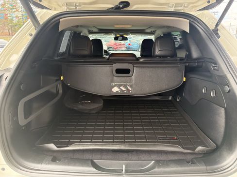 Used 2018 Jeep Cherokee Overland image 10