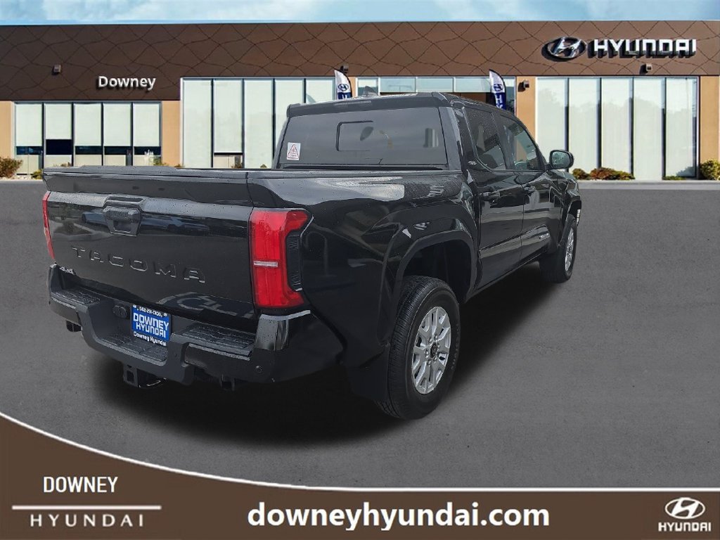 Used 2024 Toyota Tacoma SR5 AWD/4WD image 5