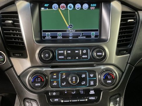 Used 2020 Chevrolet Tahoe Premier w/ Premier Plus Edition image 18