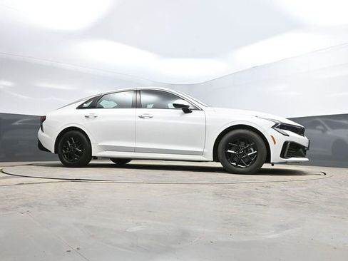 Used 2025 Kia K5 LXS image 52