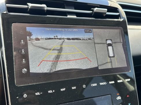 Used 2024 Hyundai Tucson Limited image 22