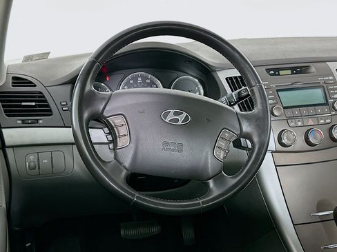 Used 2009 Hyundai Sonata SE FWD image 17