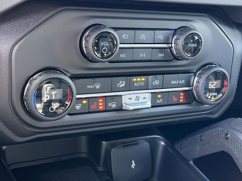 New 2026 Ford Bronco Outer Banks AWD/4WD image 21