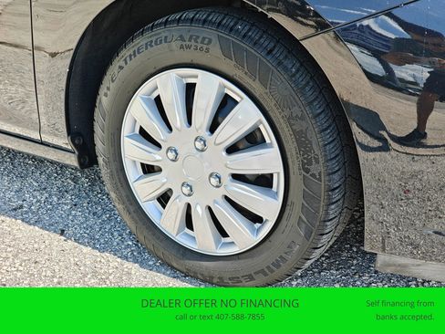 Used 2017 Chevrolet Cruze LS image 18