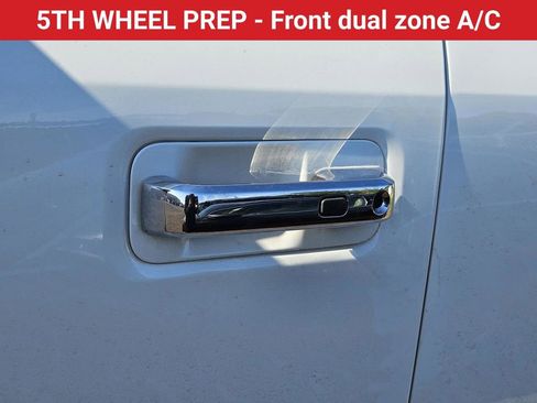 Used 2021 Ford F350 Platinum AWD/4WD image 11