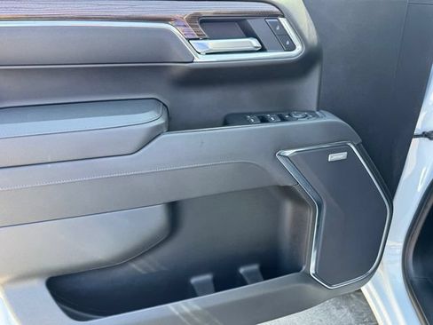 Certified 2026 Chevrolet Silverado 1500 LT Trail Boss w/ LT Trail Boss Premium Package AWD/4WD image 16