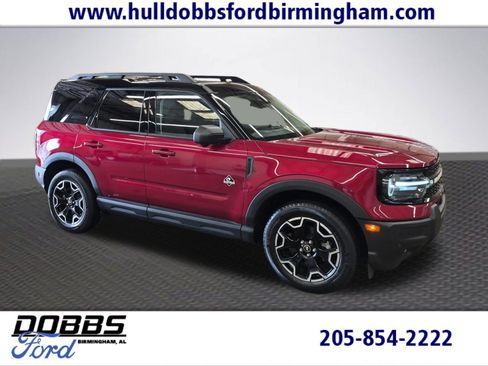 Certified 2025 Ford Bronco Sport Outer Banks w/ Outer Banks Tech Package+ AWD/4WD image 1