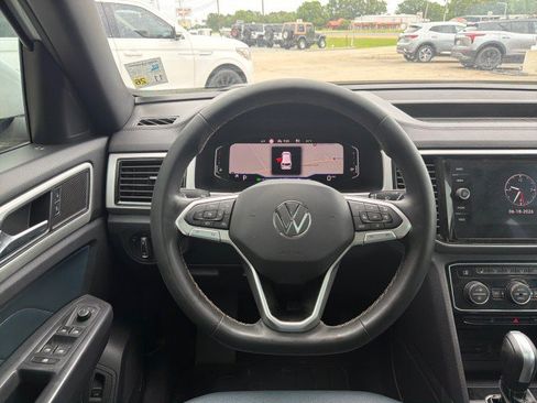 Used 2021 Volkswagen Atlas Cross Sport SEL AWD/4WD image 16