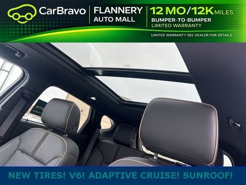 Certified 2019 Chevrolet Blazer Premier w/ Sun and Wheels Package image 22