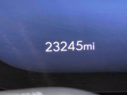 Used 2026 Buick Enclave Preferred AWD/4WD image 2