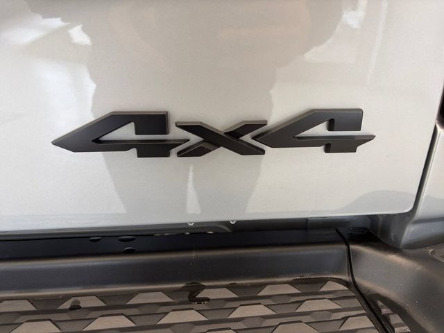 New 2026 RAM 2500 Big Horn AWD/4WD image 13