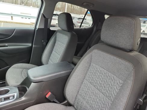 Used 2023 Chevrolet Equinox LT image 13