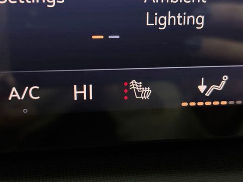 New 2026 Buick Enclave Sport Touring w/ Power Package image 3