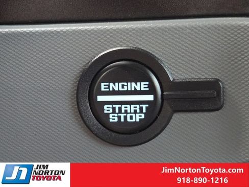 Used 2022 Ford Bronco Black Diamond AWD/4WD image 22