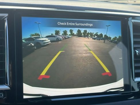 New 2026 Chrysler Voyager LX image 23