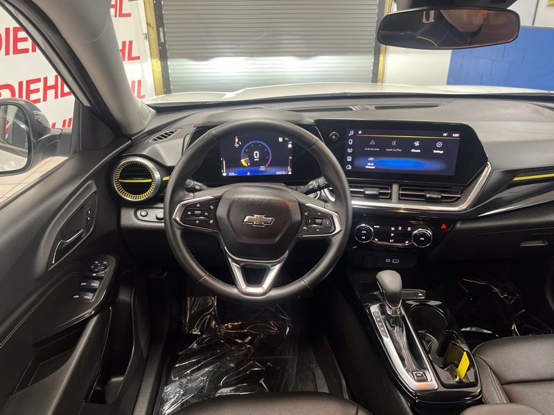 Used 2025 Chevrolet Trax ACTIV w/ Driver Confidence Package FWD image 30