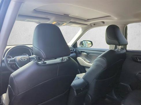 Certified 2026 Toyota Highlander XLE AWD/4WD image 21