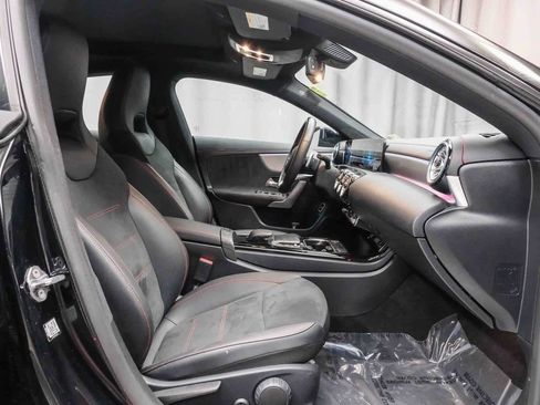 Certified 2022 Mercedes-Benz CLA 250 image 17
