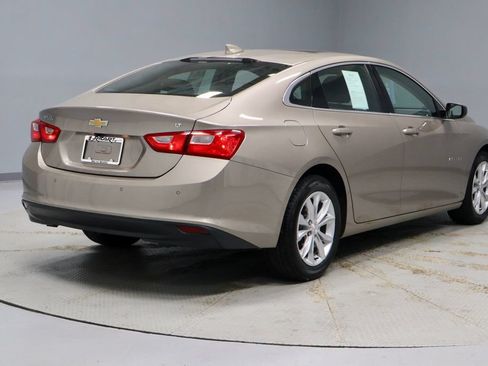 Used 2024 Chevrolet Malibu LT FWD image 12
