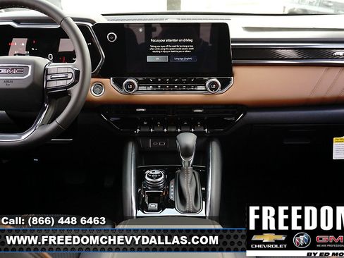 New 2026 GMC Canyon AT4 image 19