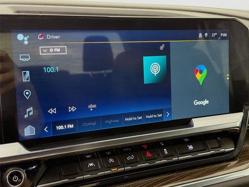 Used 2023 Chevrolet Silverado 1500 LT image 14