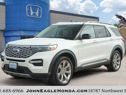 Used 2020 Ford Explorer Platinum w/ Premium Technology Package