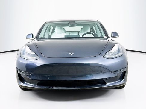 Used 2018 Tesla Model 3 Long Range AWD/4WD image 2
