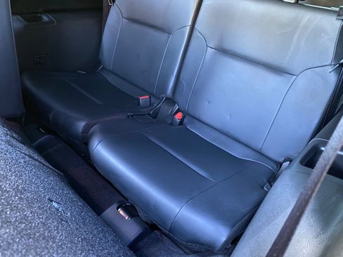 Used 2024 Mitsubishi Outlander SE Black Edition image 44