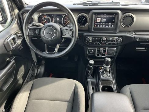 Certified 2018 Jeep Wrangler Unlimited Sport S AWD/4WD image 27