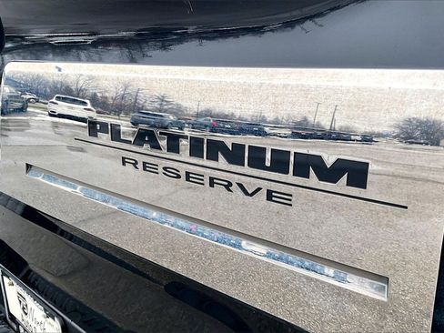 Used 2018 Nissan Titan Platinum Reserve image 25