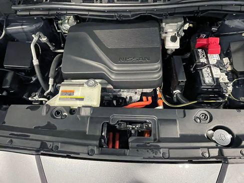 Used 2023 Nissan Leaf S image 36