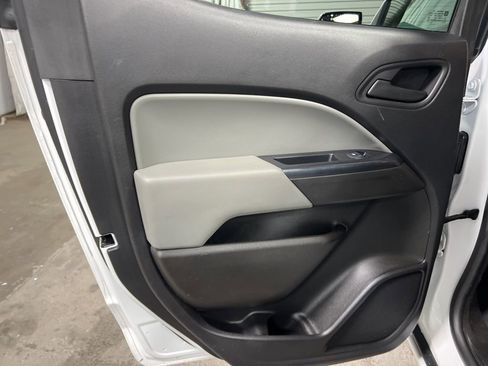 Used 2021 Chevrolet Colorado W/T w/ Custom Special Edition image 21