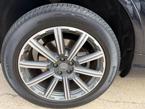 Used 2017 Audi Q7 3.0T Premium Plus AWD/4WD image 12