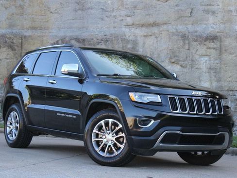 Used 2015 Jeep Grand Cherokee Limited w/ Luxury Group II RWD image 1