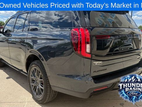 Used 2025 Ford Expedition Max Platinum w/ Stealth Performance Package AWD/4WD image 11