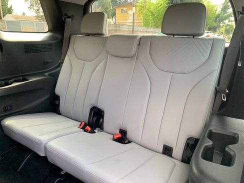 Certified 2024 Hyundai Palisade SEL image 21